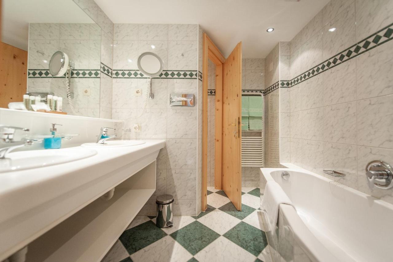 Quality Hosts Arlberg - Hotel Bergheim 圣安东阿尔贝格 外观 照片
