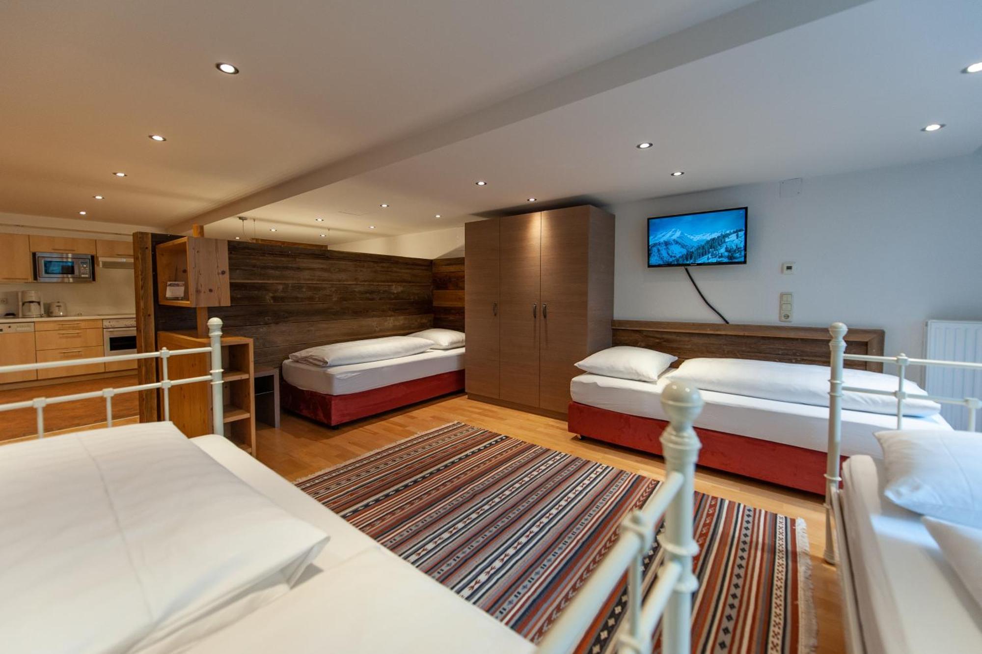 Quality Hosts Arlberg - Hotel Bergheim 圣安东阿尔贝格 外观 照片