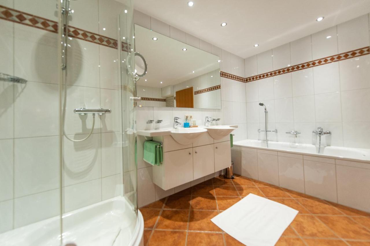Quality Hosts Arlberg - Hotel Bergheim 圣安东阿尔贝格 外观 照片
